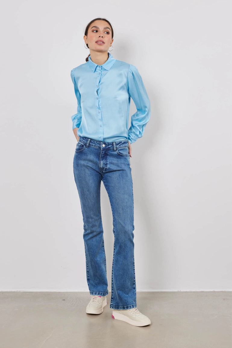 Chemise en satin manches longues femme - photo 2 - Love at Me