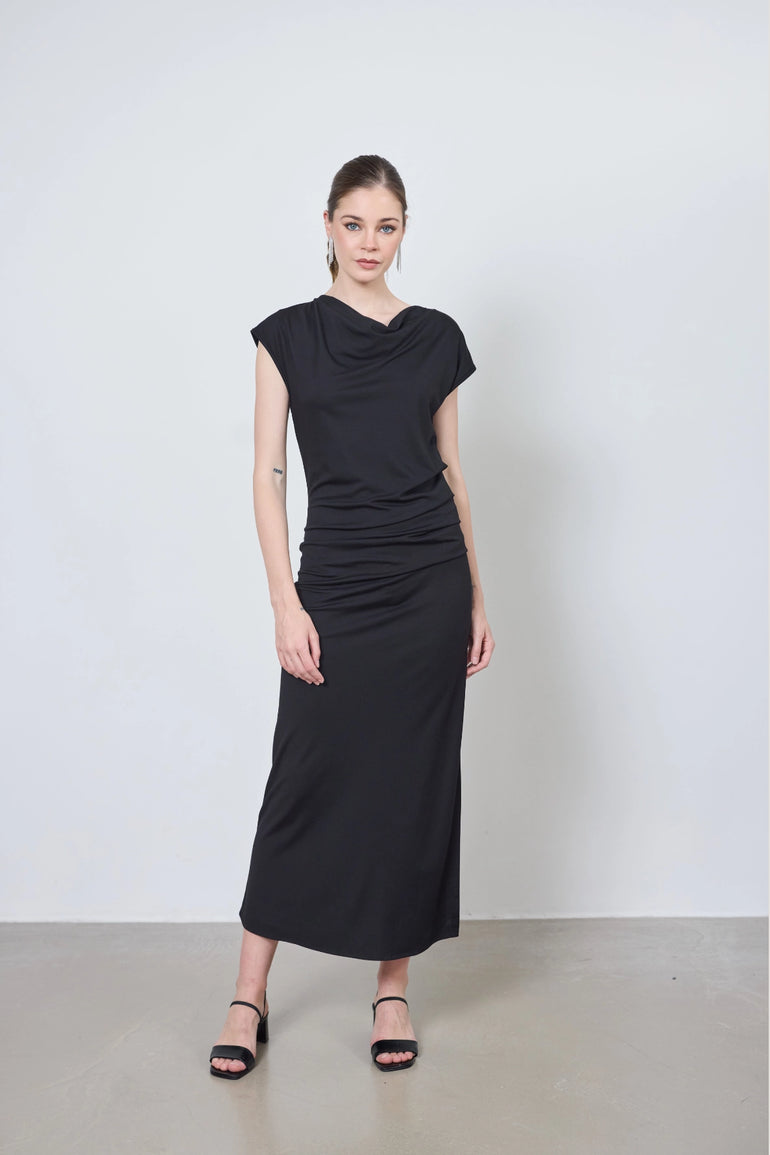 Robe longue sans manches femme - photo 2 - Love at Me