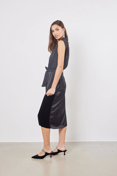 Blazer Satin sans manches Ceinturé