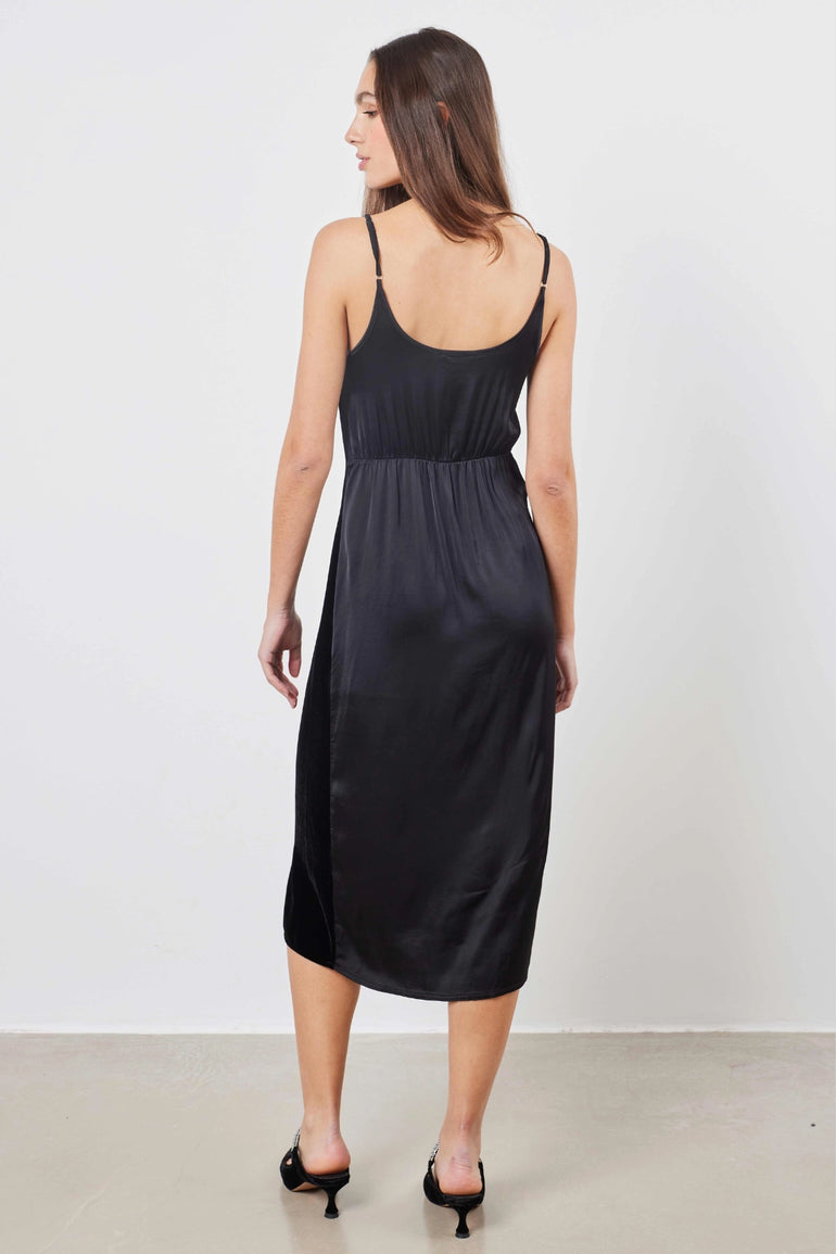 Robe midi en velours col V bretelles fines femme - photo 5 - Love at Me