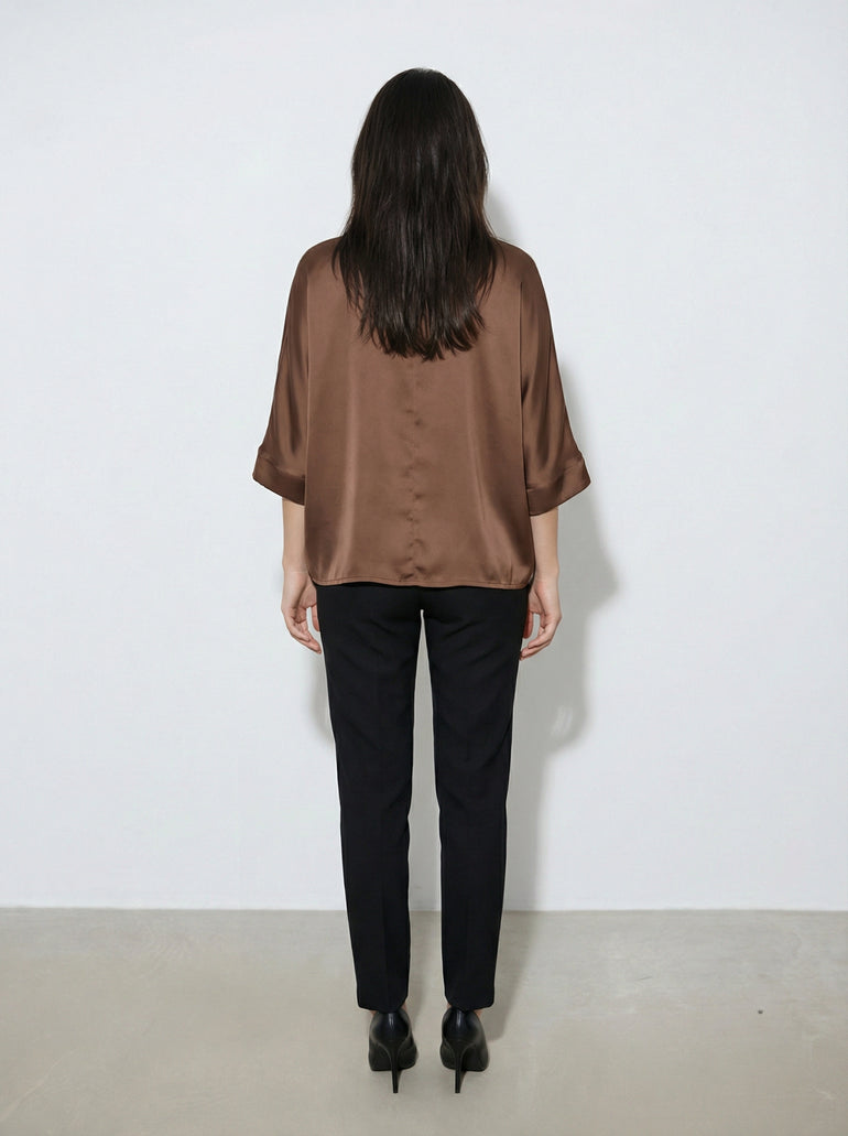 Blouse en satin manches courtes femme - photo 22 - Love at Me