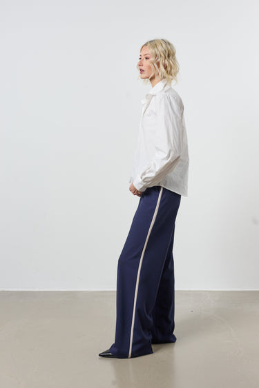 Straight-leg trousers