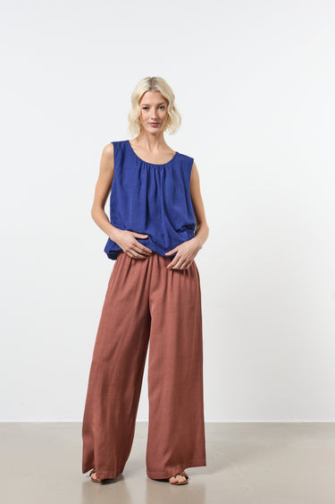 Top sans manche bouffant