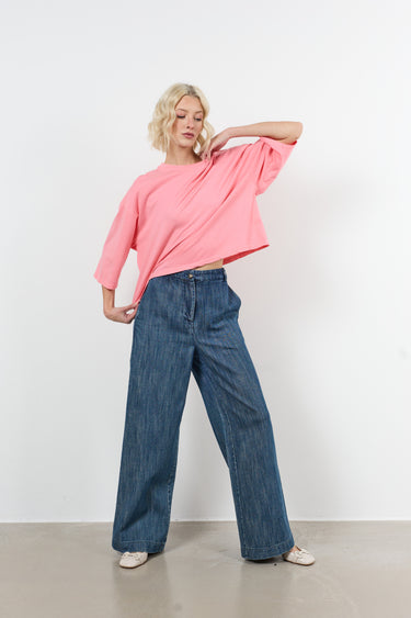 straight cut pants with button closure