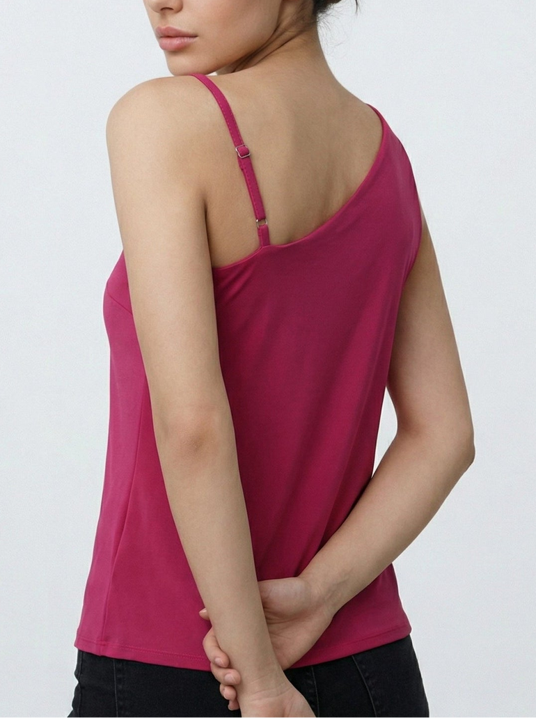 Top en satin asymétrique sans manches femme - photo 17 - Love at Me