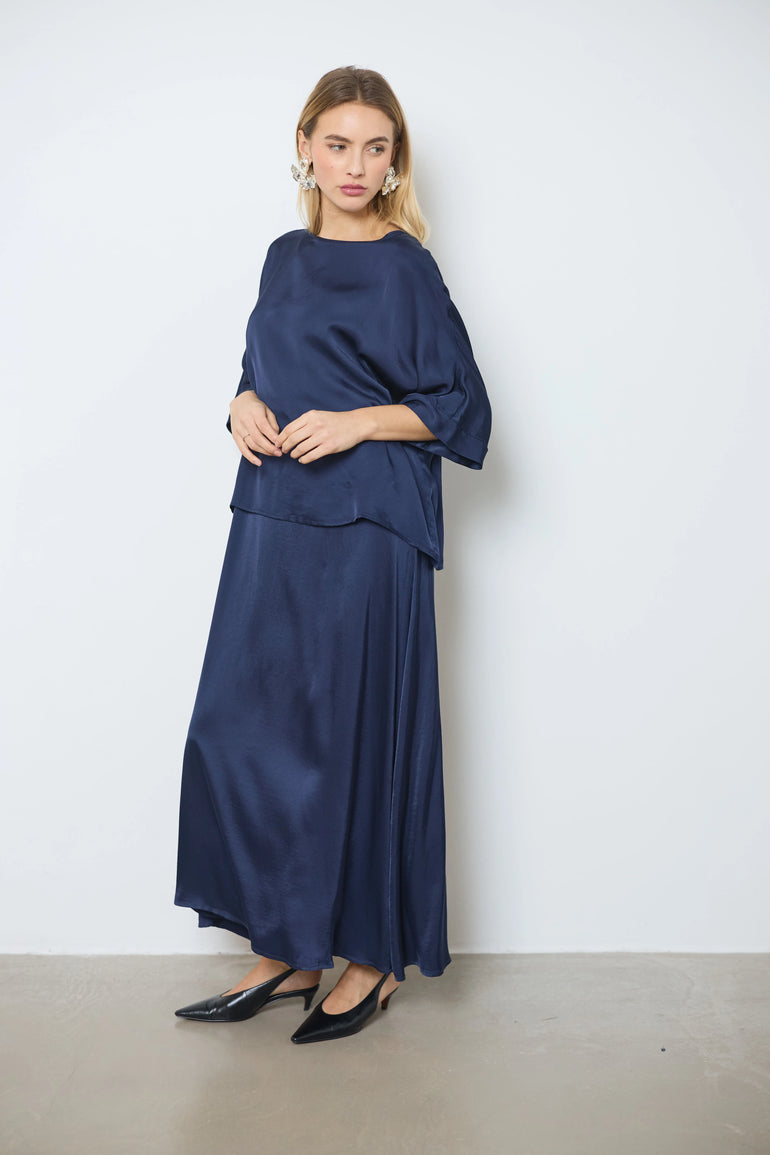 Blouse en satin manches courtes femme - photo 13 - Love at Me