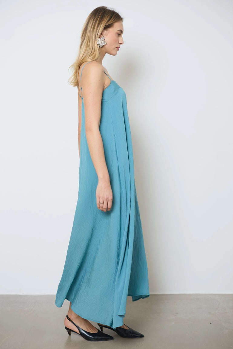 Robe longue col carré bretelles fines femme - photo 6 - Love at Me
