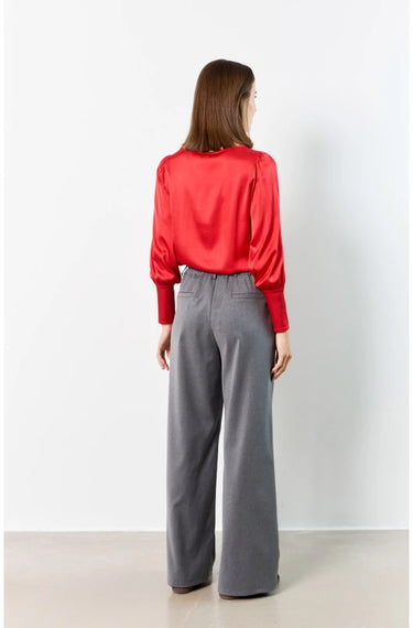 Wide pants with elasticated back