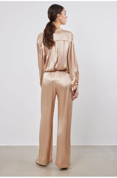 Chemise satin manches longues